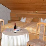 Erlebnispension Zum Wanderer Sepp Guest house Arnbruck