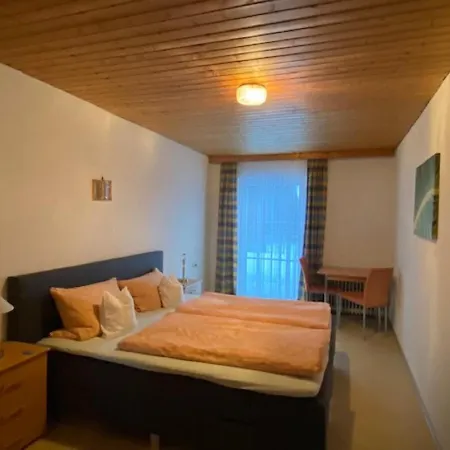 Erlebnispension Zum Wanderer Sepp Guest house *