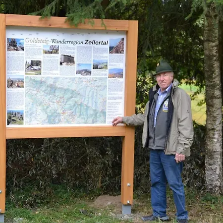 Erlebnispension Zum Wanderer Sepp 4* アルンブルック
